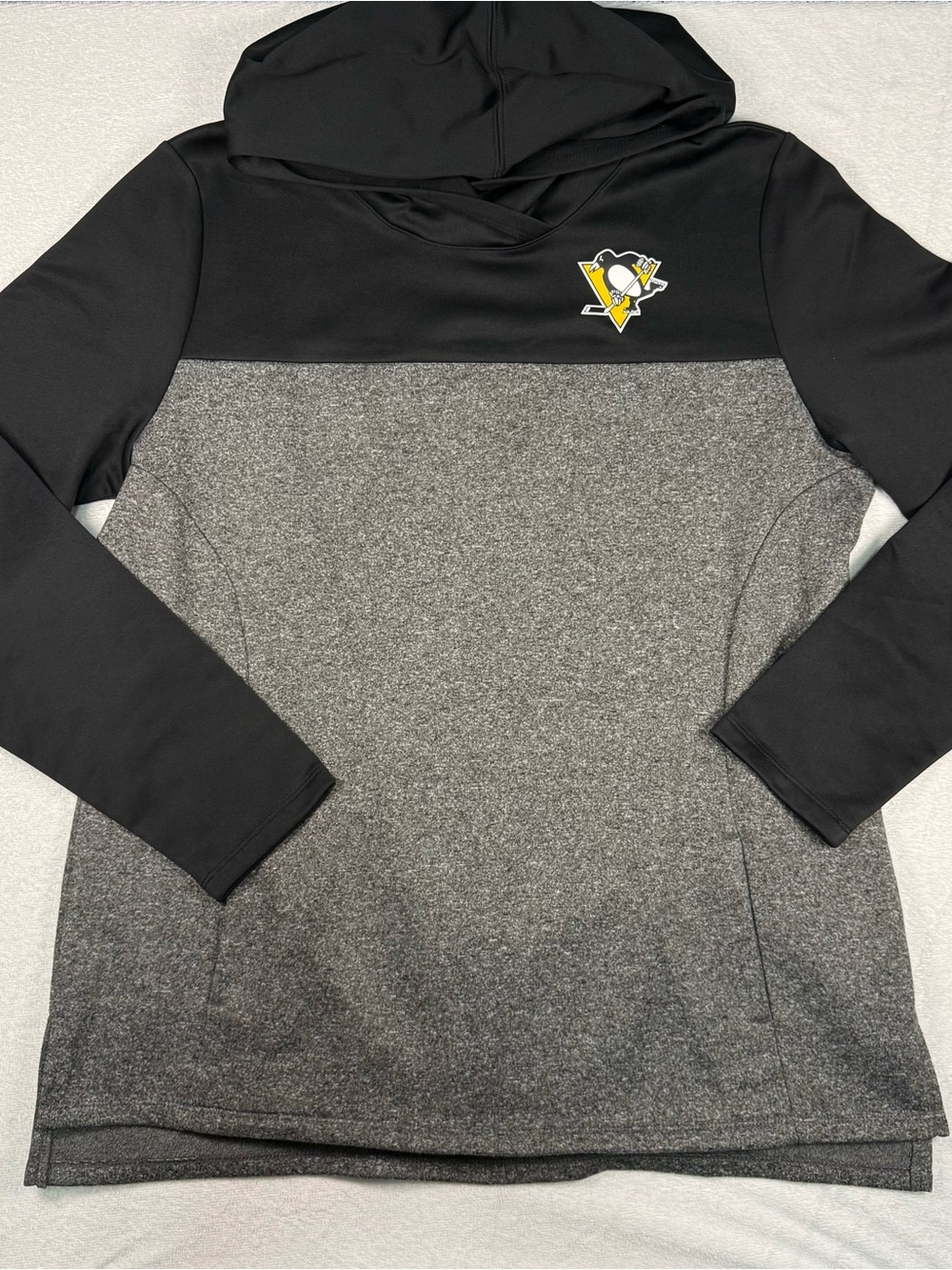 Pittsburgh Penguins Fanatics Hoodie, Women’s XL, NHL, Black and Gray